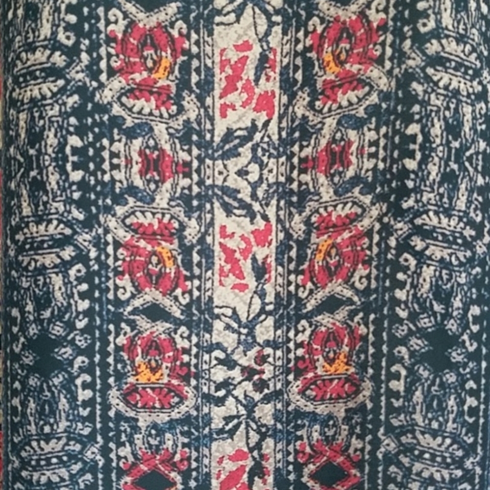 Floral Patterned Long Sleeve Top - Picture 5 of 7